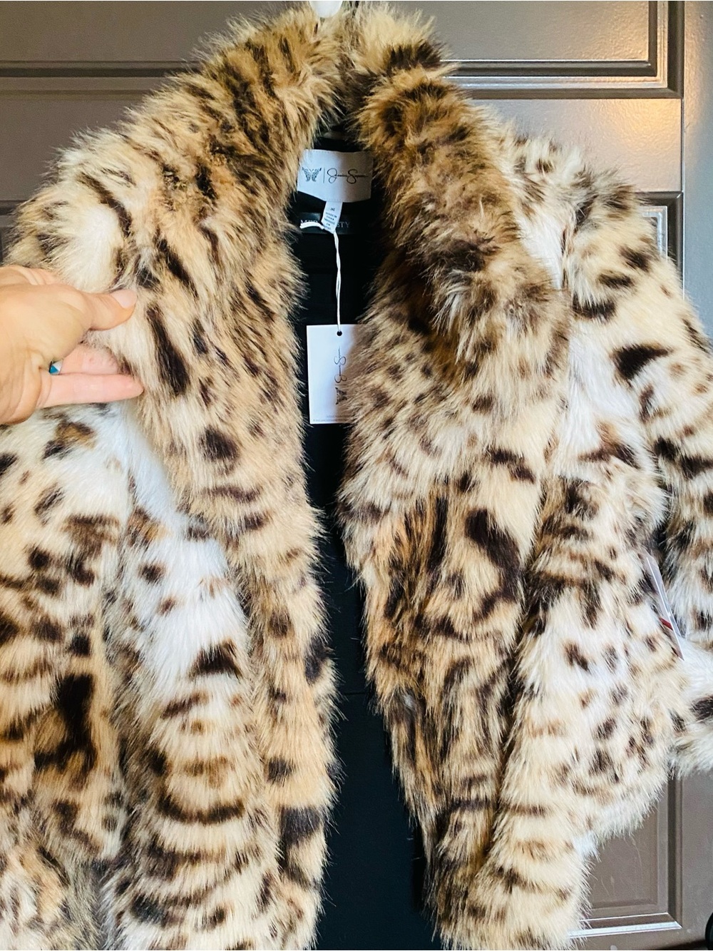 NWT Jessica Simpson SUPER SOFT Fur Jacket Leopard-Print - Picture 9 of 10